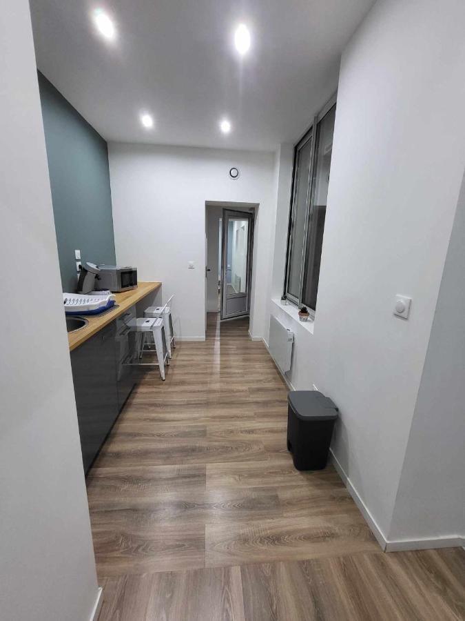 Place Du Canada 2 Apartment Valenciennes Exterior photo
